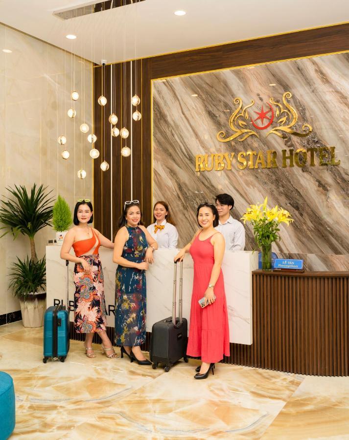 Ruby Star Da Nang Hotel Buitenkant foto