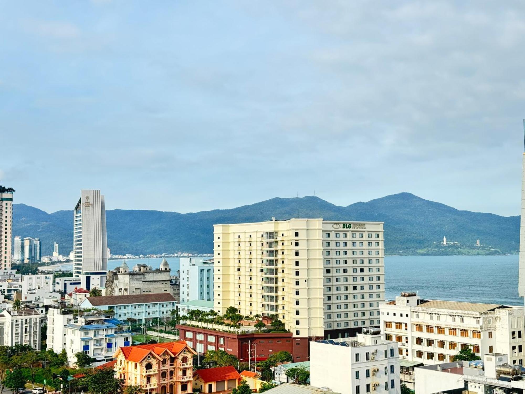 Ruby Star Da Nang Hotel Buitenkant foto